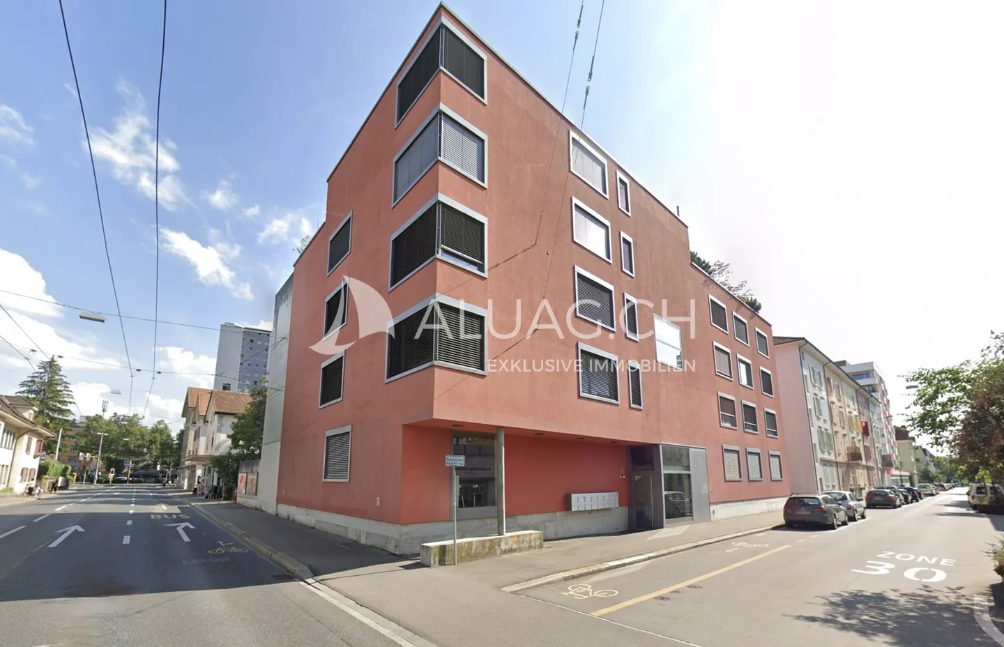 Loft versatile con terrazza - Foto 2 di 9