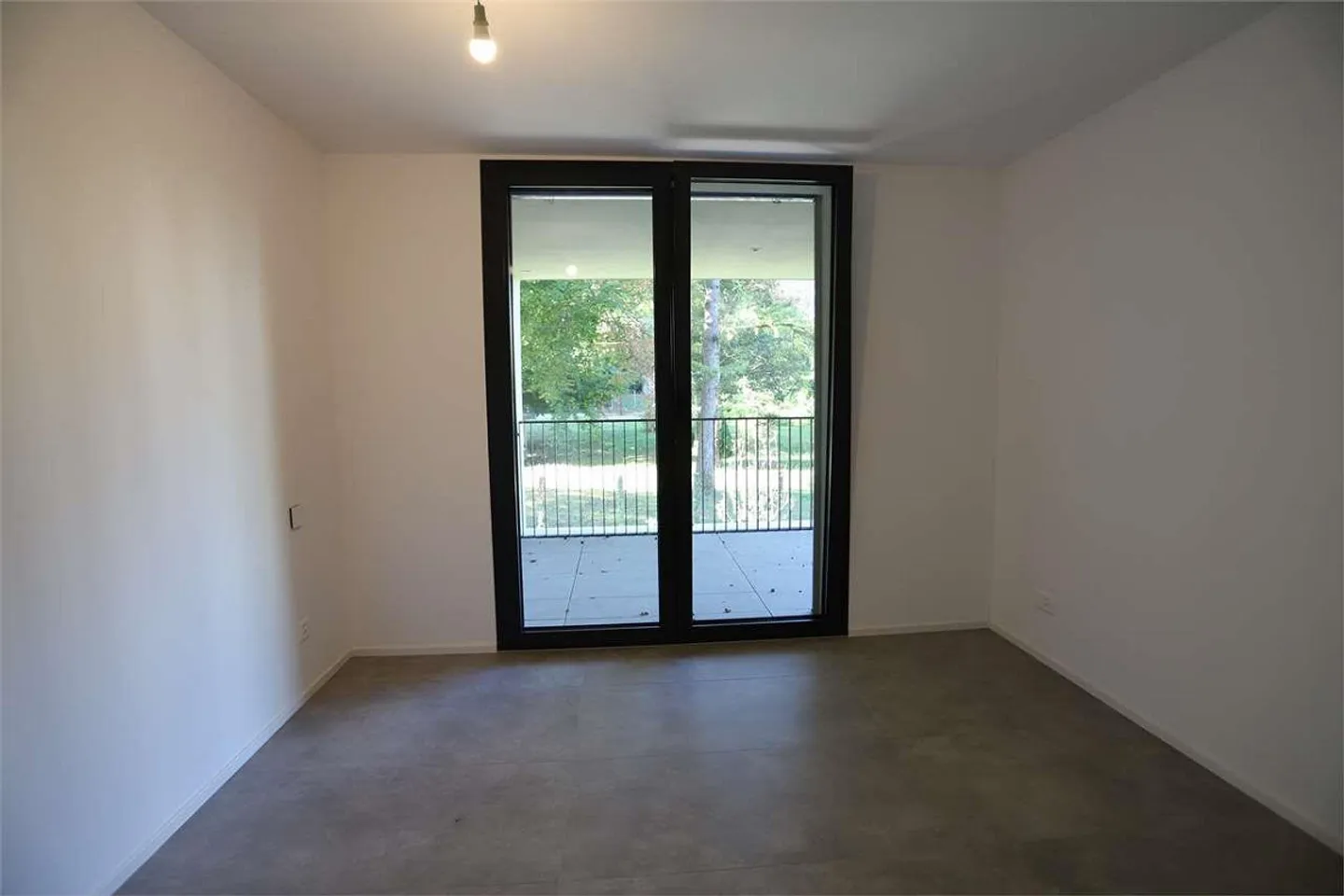 NEW TWO-ROOM APARTMENT FOR RENT - SORENGO TASSINO AREA - Photo 11 of 12