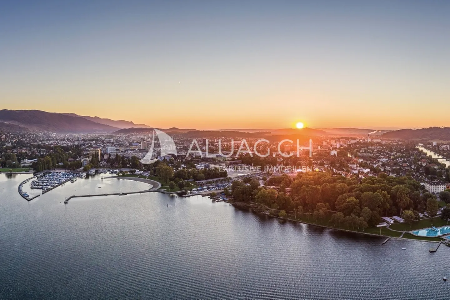 Loft versatile con terrazza - Foto 3 di 9