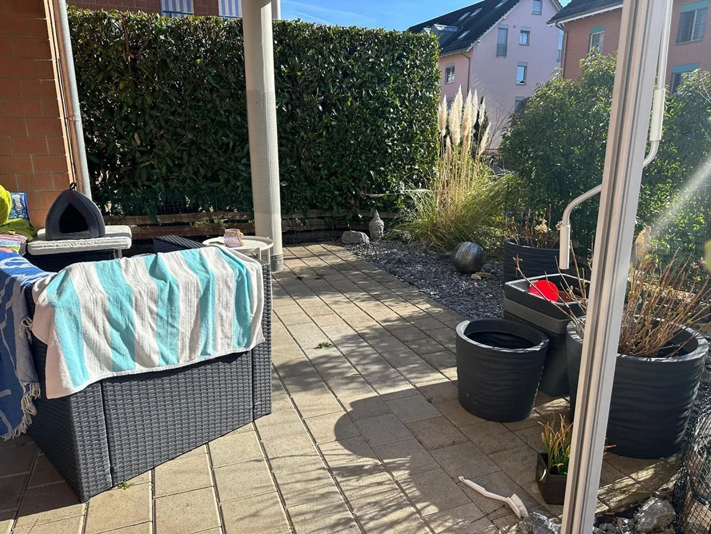 Beautiful, spacious 4.5-room apartment with garden seating area - Photo 2 of 9