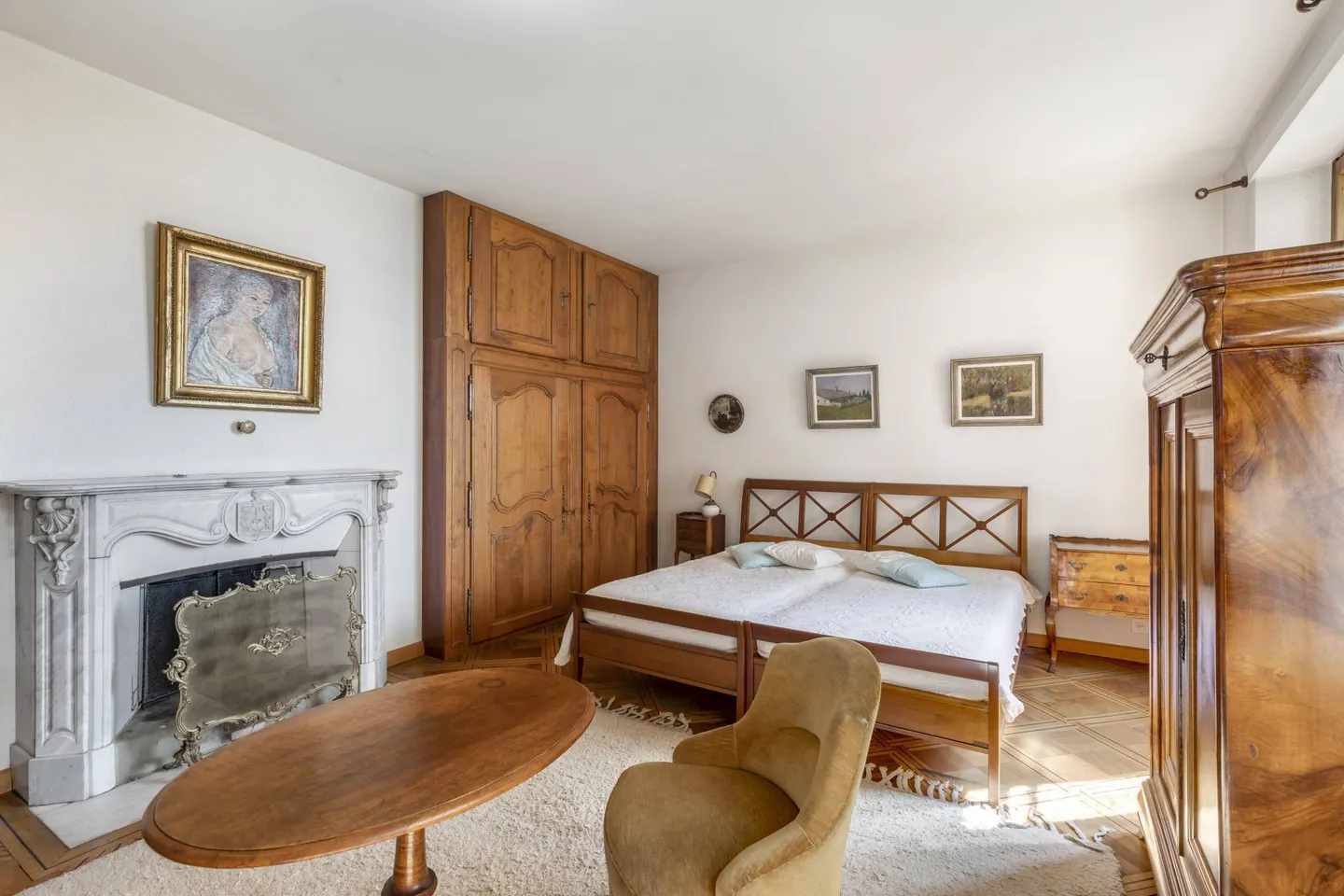 Maison de maître avec dépendance de 3.5 pièces en ville de Neuchâtel - Photo 5 sur 11
