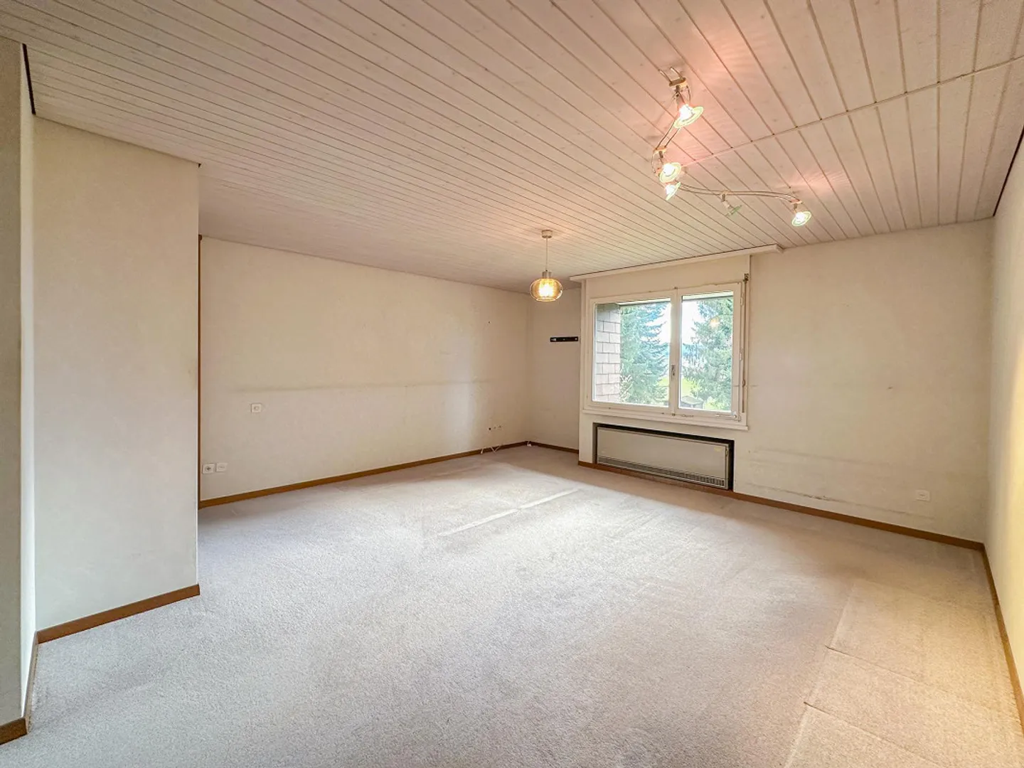 Proprietà con giardino simile a un parco in una posizione unica - Foto 12 di 19