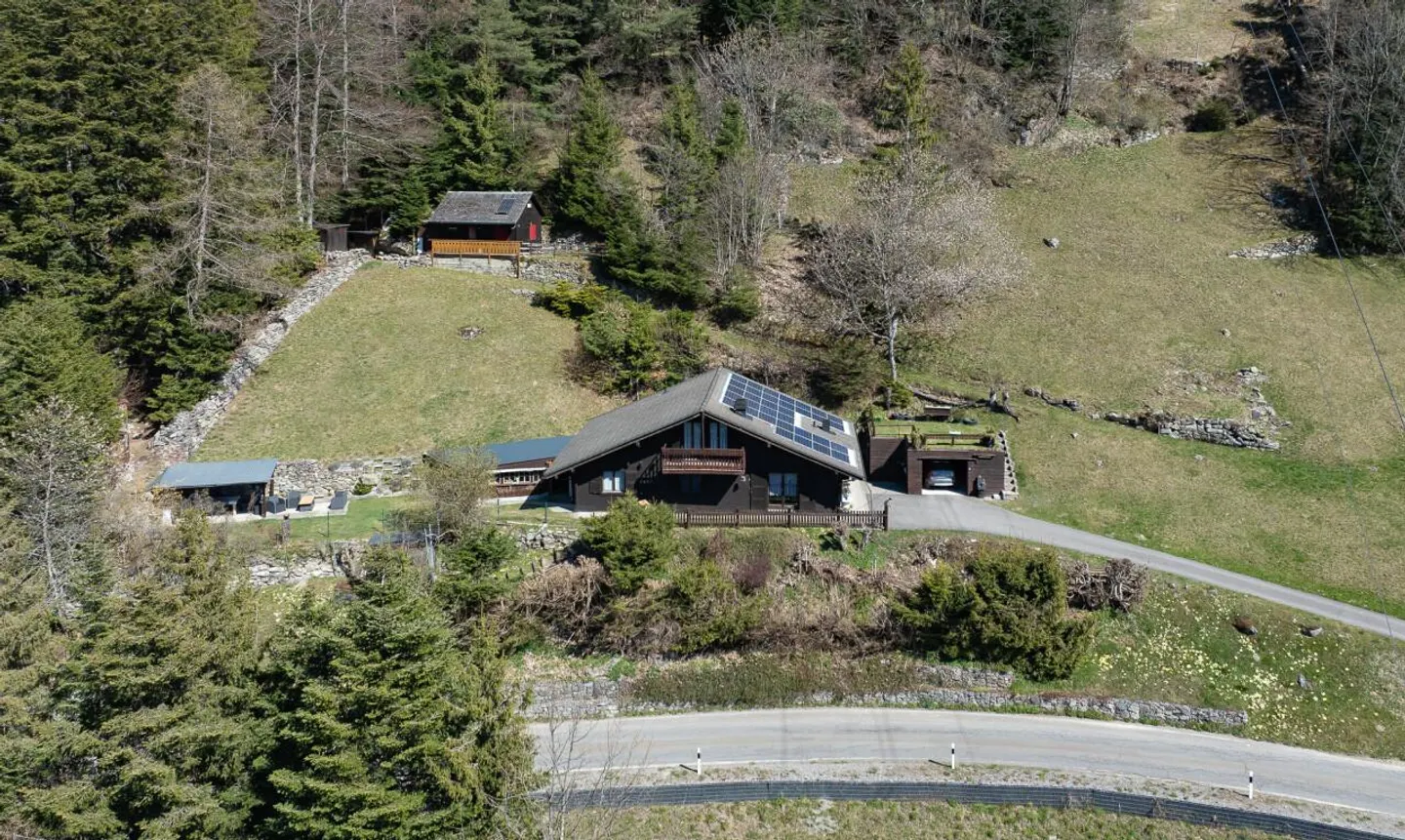Maison Charmante avec Vue Époustouflante - Photo 1 sur 11