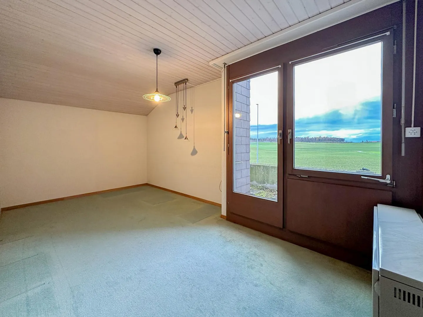 Proprietà con giardino simile a un parco in una posizione unica - Foto 16 di 19