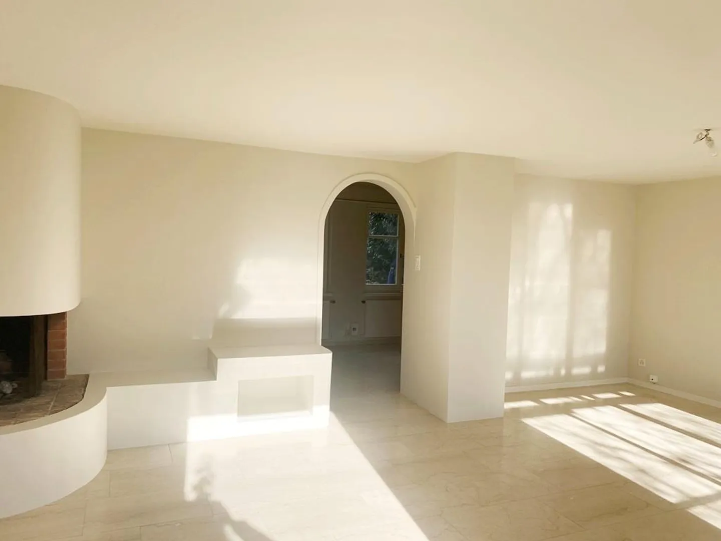 Charming jewel with garden, garage in a quiet location - Photo 11 of 29