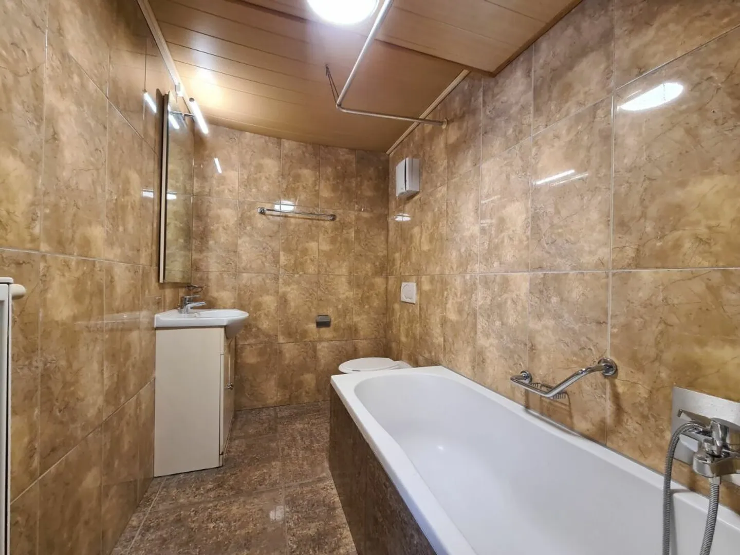 Duplex Apartment - Photo 7 of 7