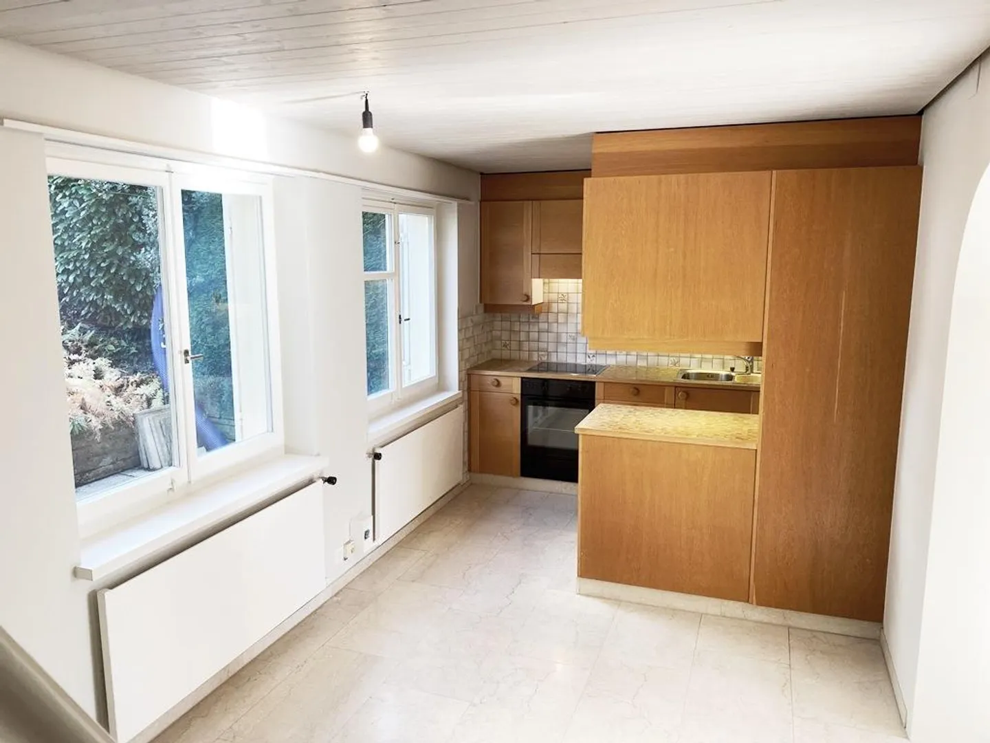 Charming jewel with garden, garage in a quiet location - Photo 15 of 29