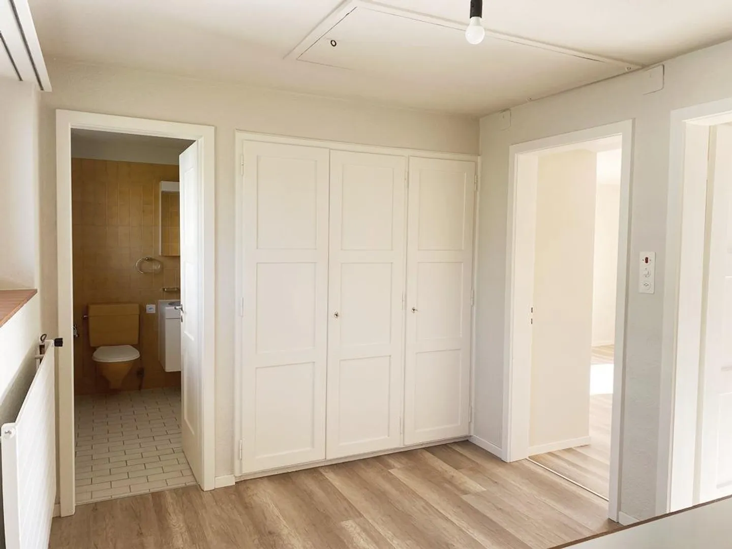 Charming jewel with garden, garage in a quiet location - Photo 18 of 29