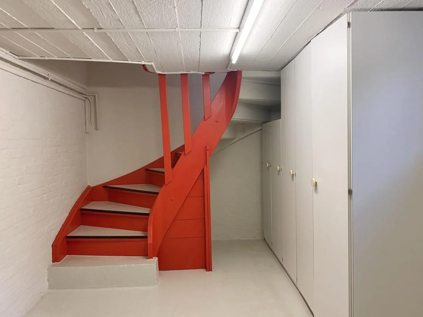 Charming jewel with garden, garage in a quiet location - Photo 23 of 29