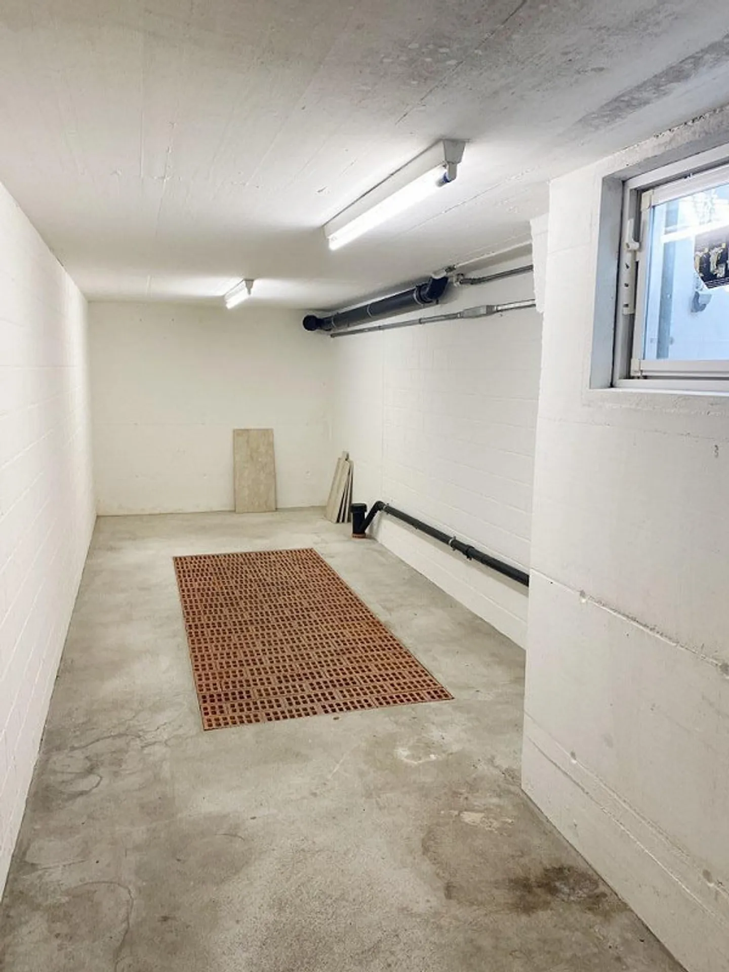 Charming jewel with garden, garage in a quiet location - Photo 26 of 29