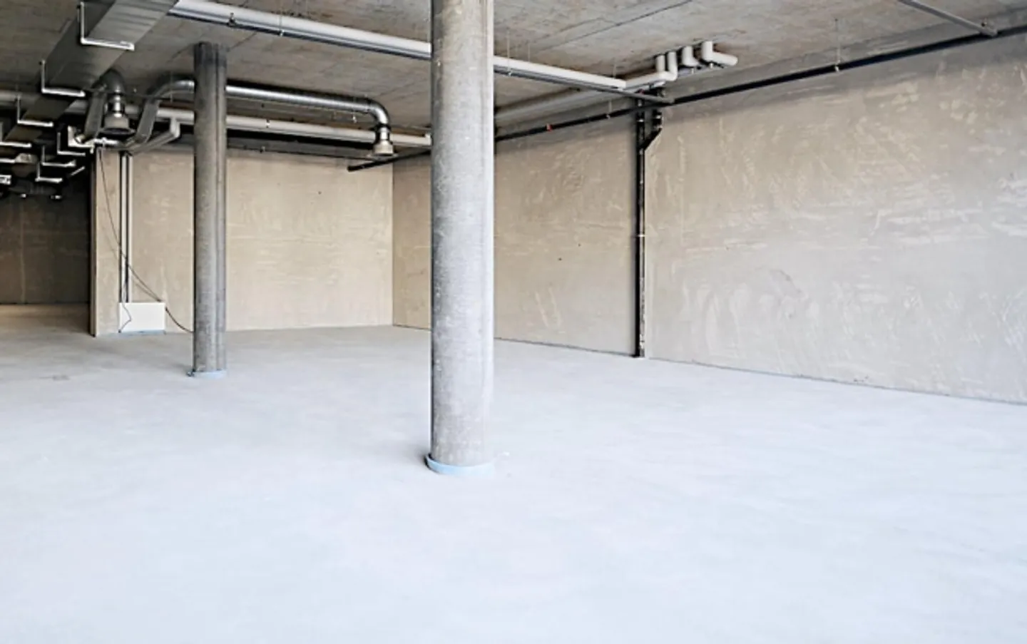 "Area di servizio direttamente accanto a PureGym!" - Foto 2 di 6