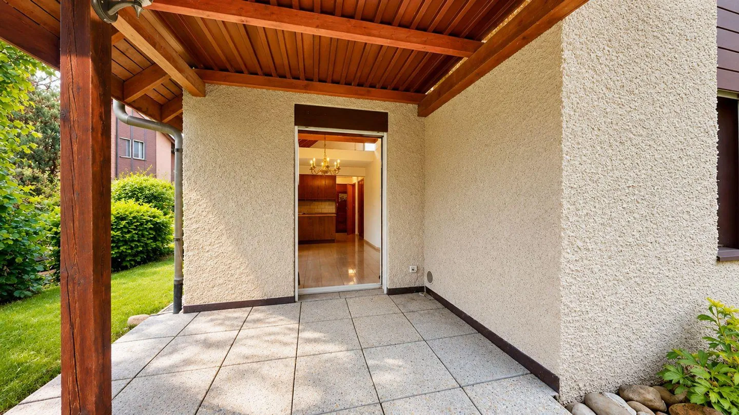 Detached 5.5-room single-family house in Volketswil - Photo 13 of 16