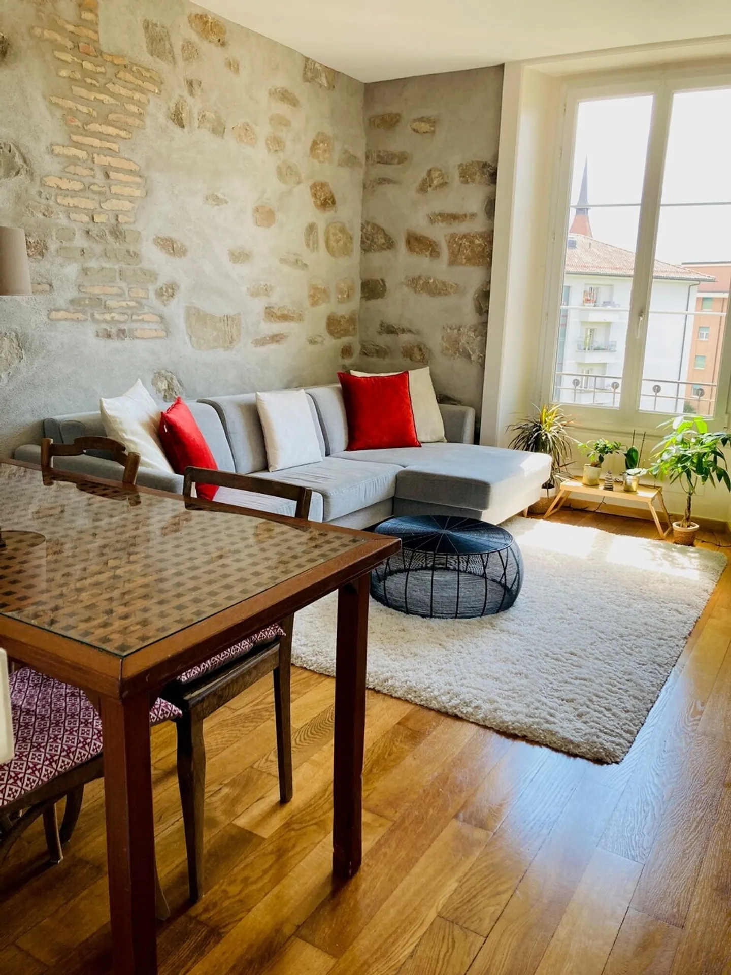 Joli appartement de 2 pièces - Photo 1 sur 6