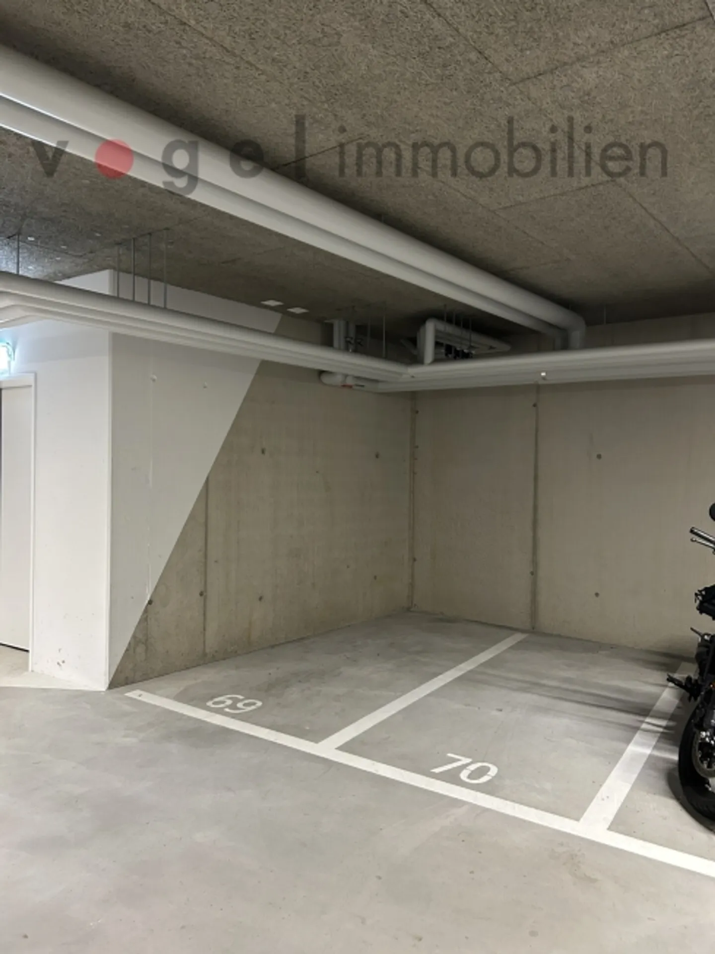 Outdoor parking space for sale - Photo 2 of 3