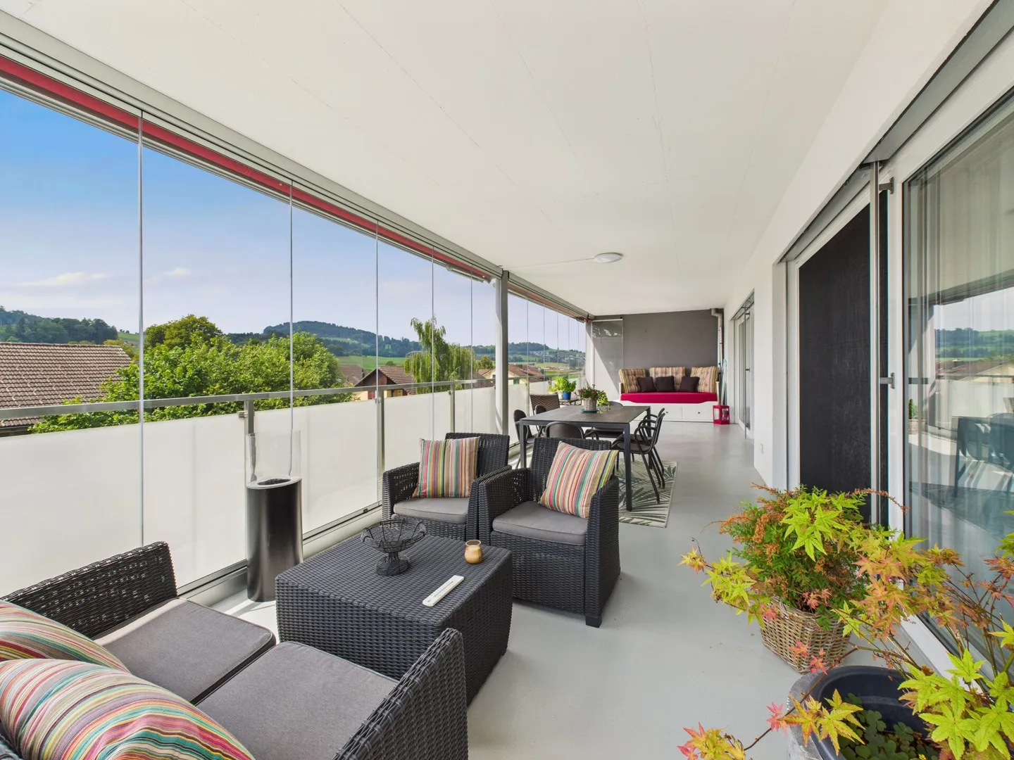 Lumineux avec Grand Balcon - Photo 1 sur 6