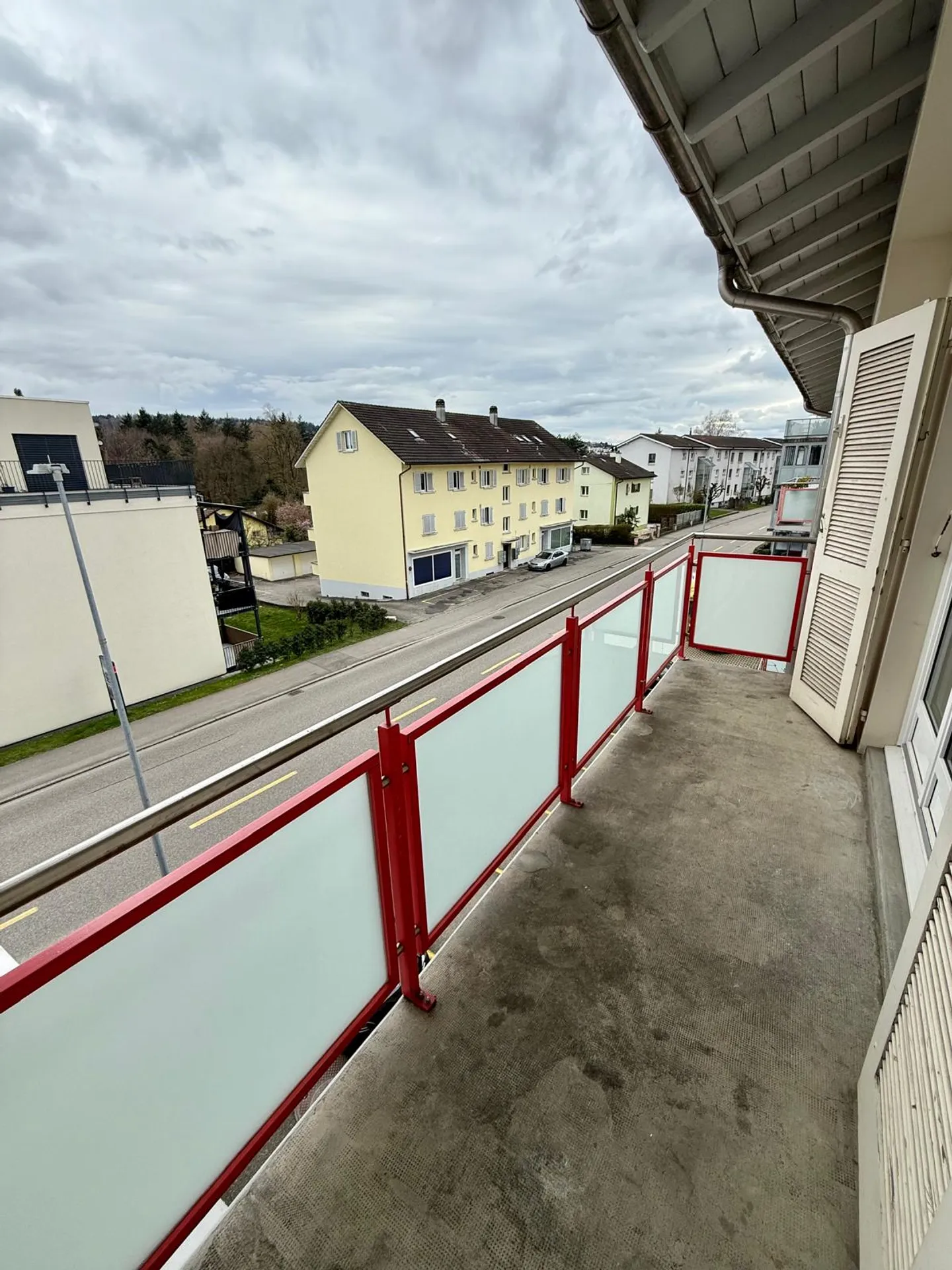 Modern 3-room apartment in Brügg - Photo 7 of 7