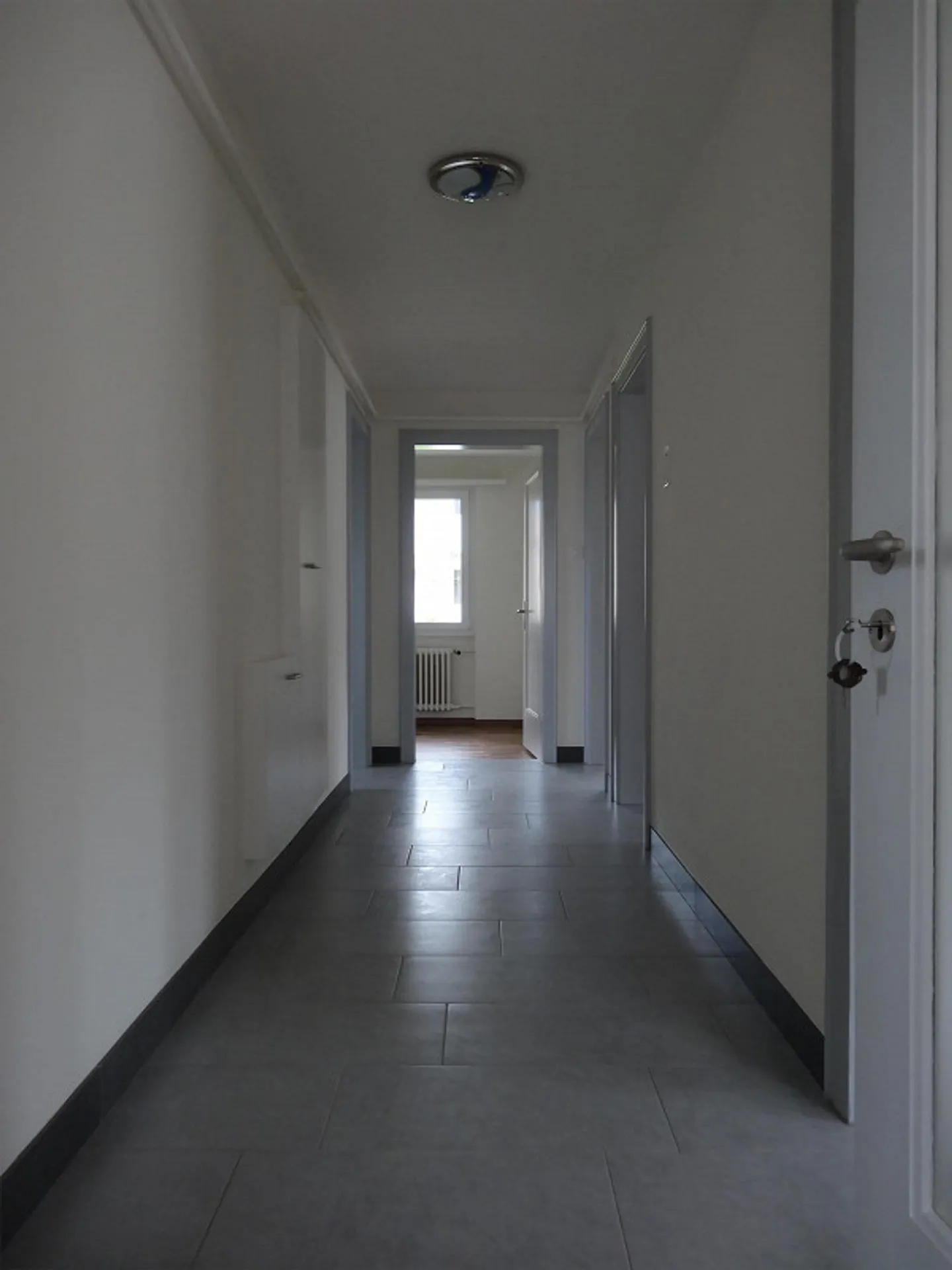 Zentrale 4-Zimmerwohnung zu vermieten - Foto 6 von 8