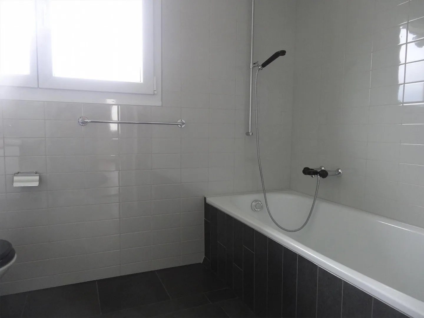 Zentrale 4-Zimmerwohnung zu vermieten - Foto 8 von 8