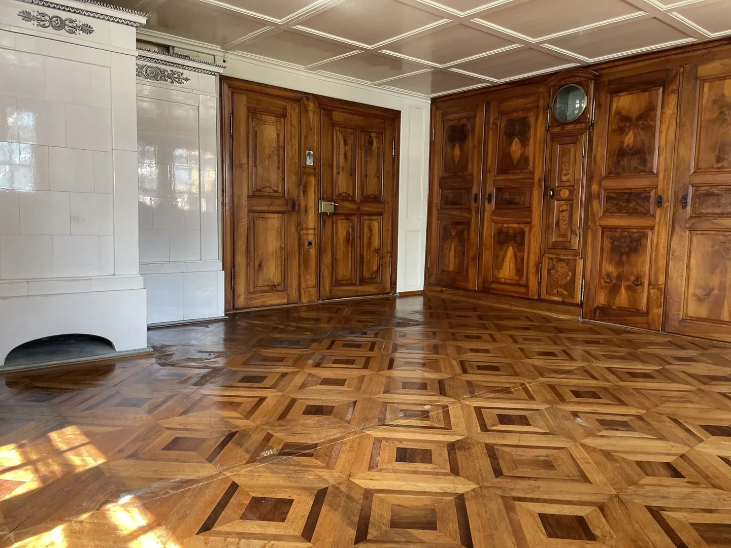 Mehrfamilienhaus in der Altstadt von Glarus - Foto 11 von 14