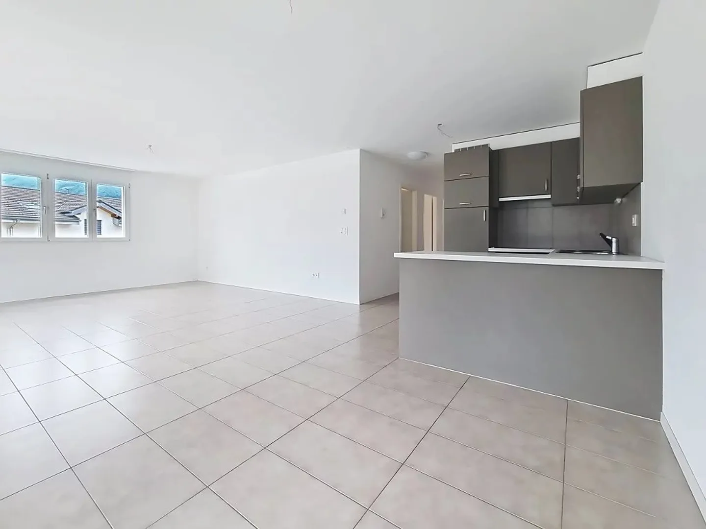 Miete eines schönen 3.5-Zimmer-Apartments in Fully - Komfort und Ruhe in einer wunderschönen Umgebung! - Foto 2 von 9