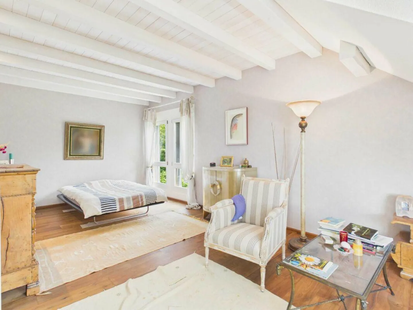 Casa bifamiliare con grande giardino e terreno prativo - Foto 12 di 13