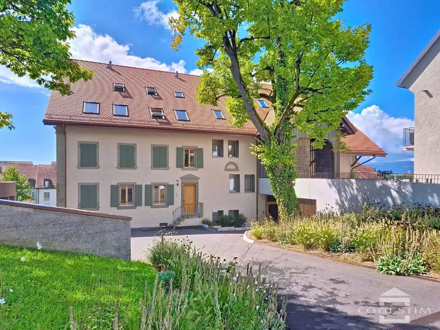 Arcade 2 rooms - Photo 5 of 5