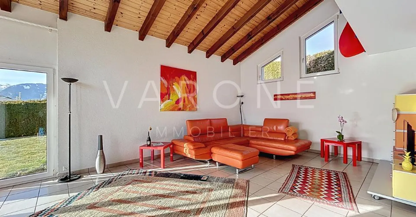 Villa Familiare con Vista Mozzafiato - Foto 2 di 12