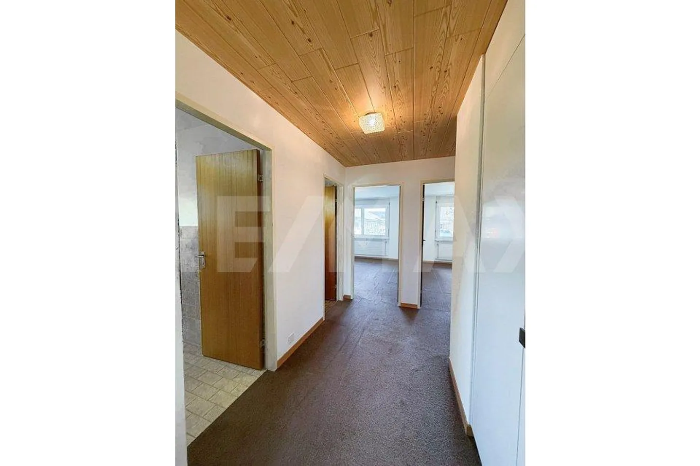 !!Adeguamento del prezzo!! La tua casa dei sogni in una posizione centrale e tranquilla ad Allschwil - Foto 6 di 13