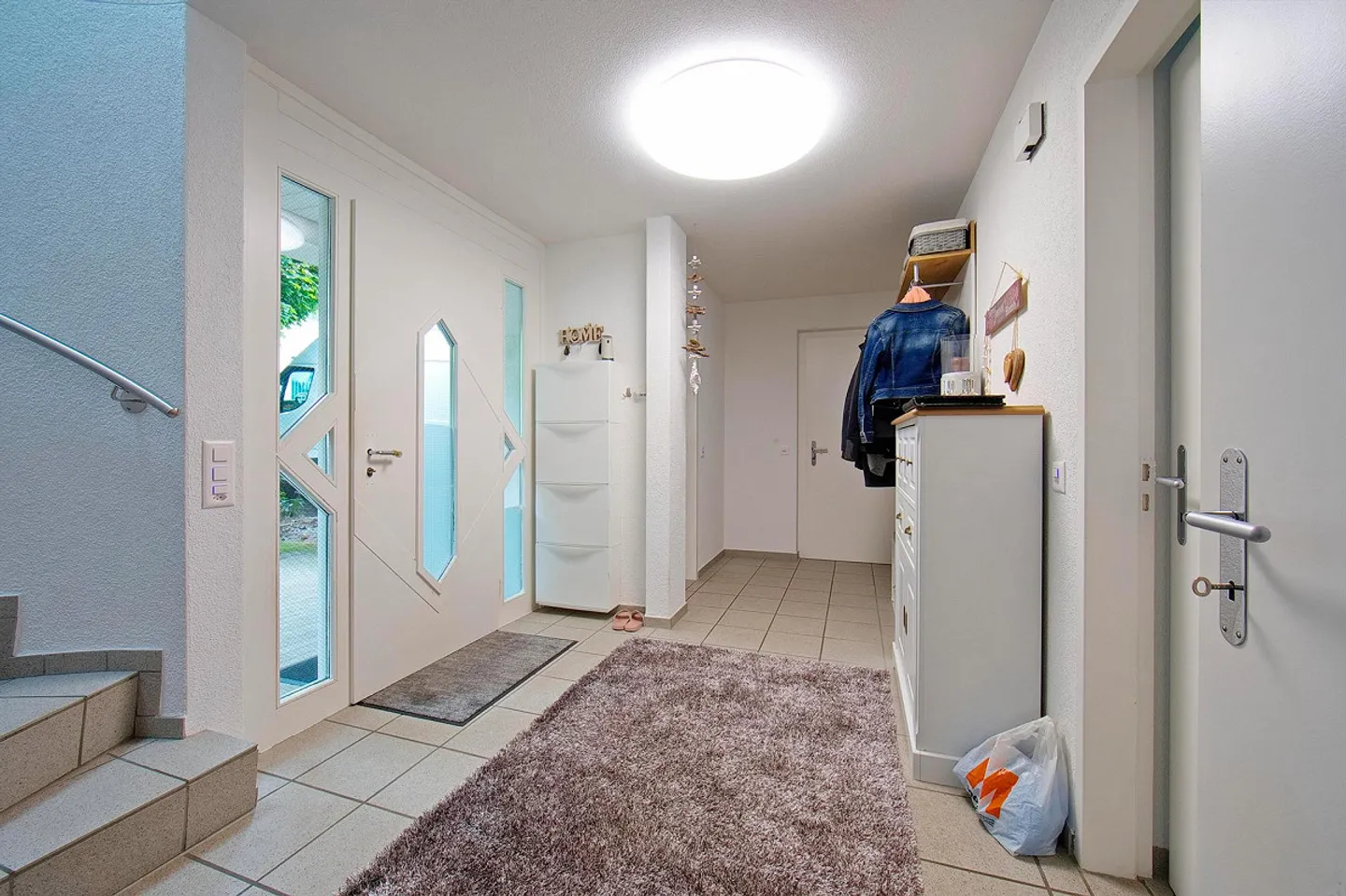 Maison individuelle moderne de 6½ pièces dans un emplacement ensoleillé avec vue dégagée ! - Photo 17 sur 29
