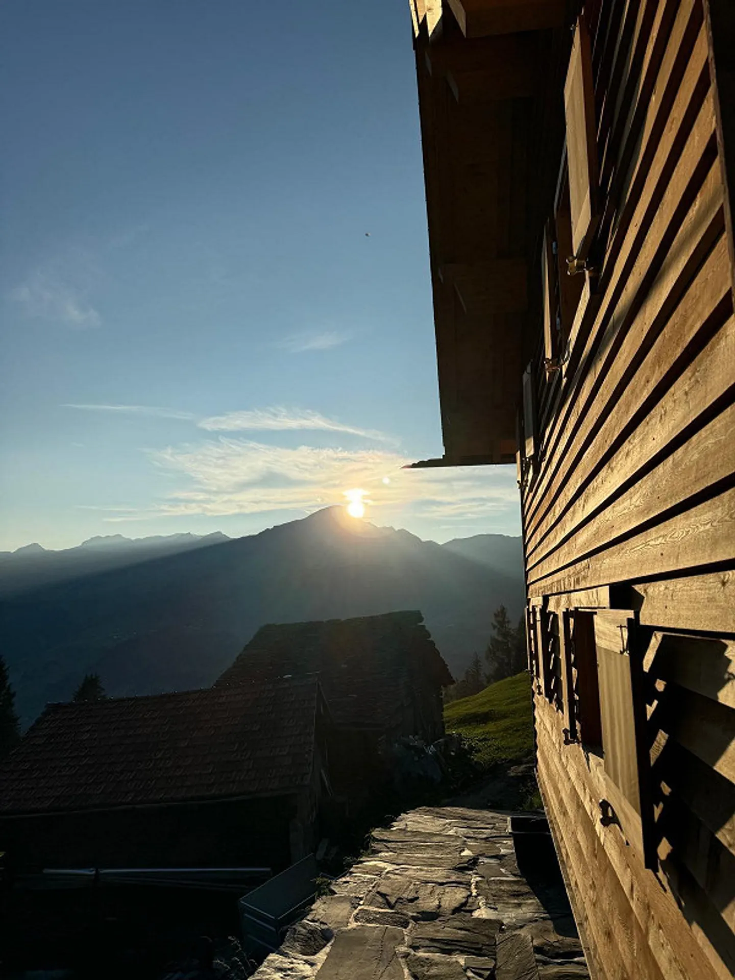 Charmante Maiensäss Hütte - Foto 1 von 21