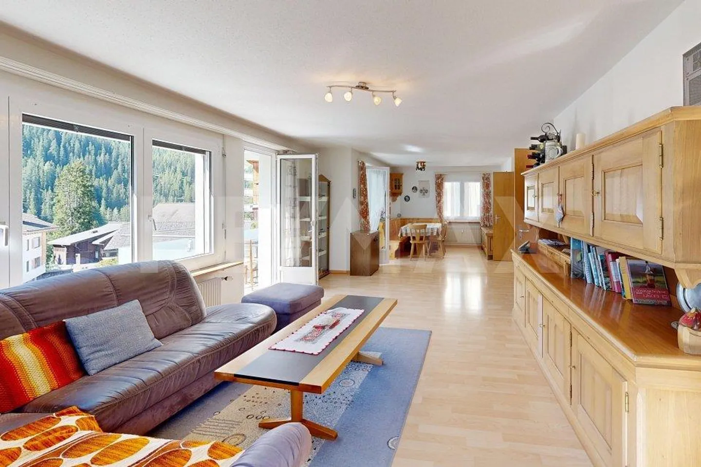 5.5 Zimmer zentrumsnah und ruhig gelegen. - Foto 2 von 10