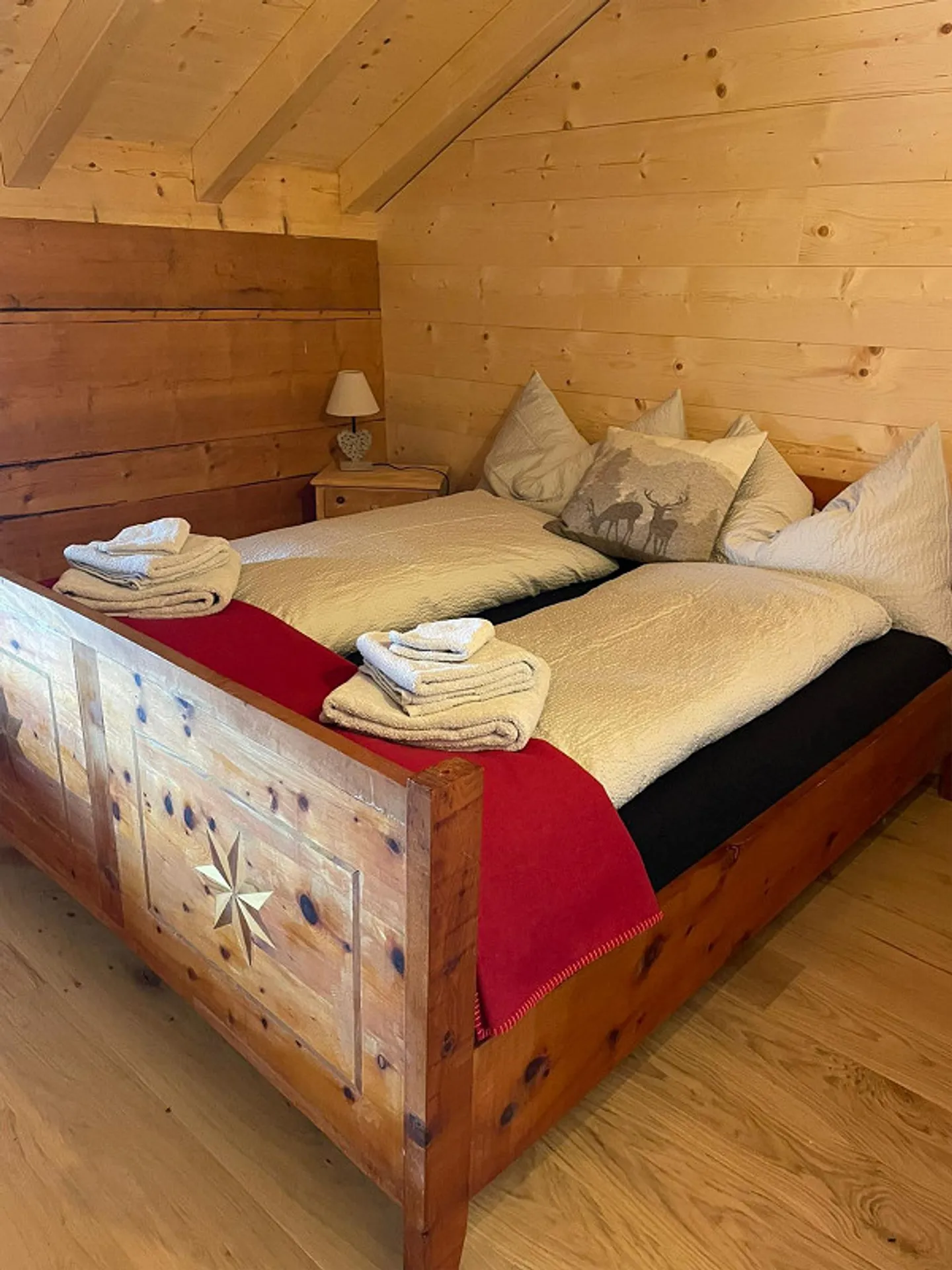 Charmante Maiensäss Hütte - Foto 10 von 21