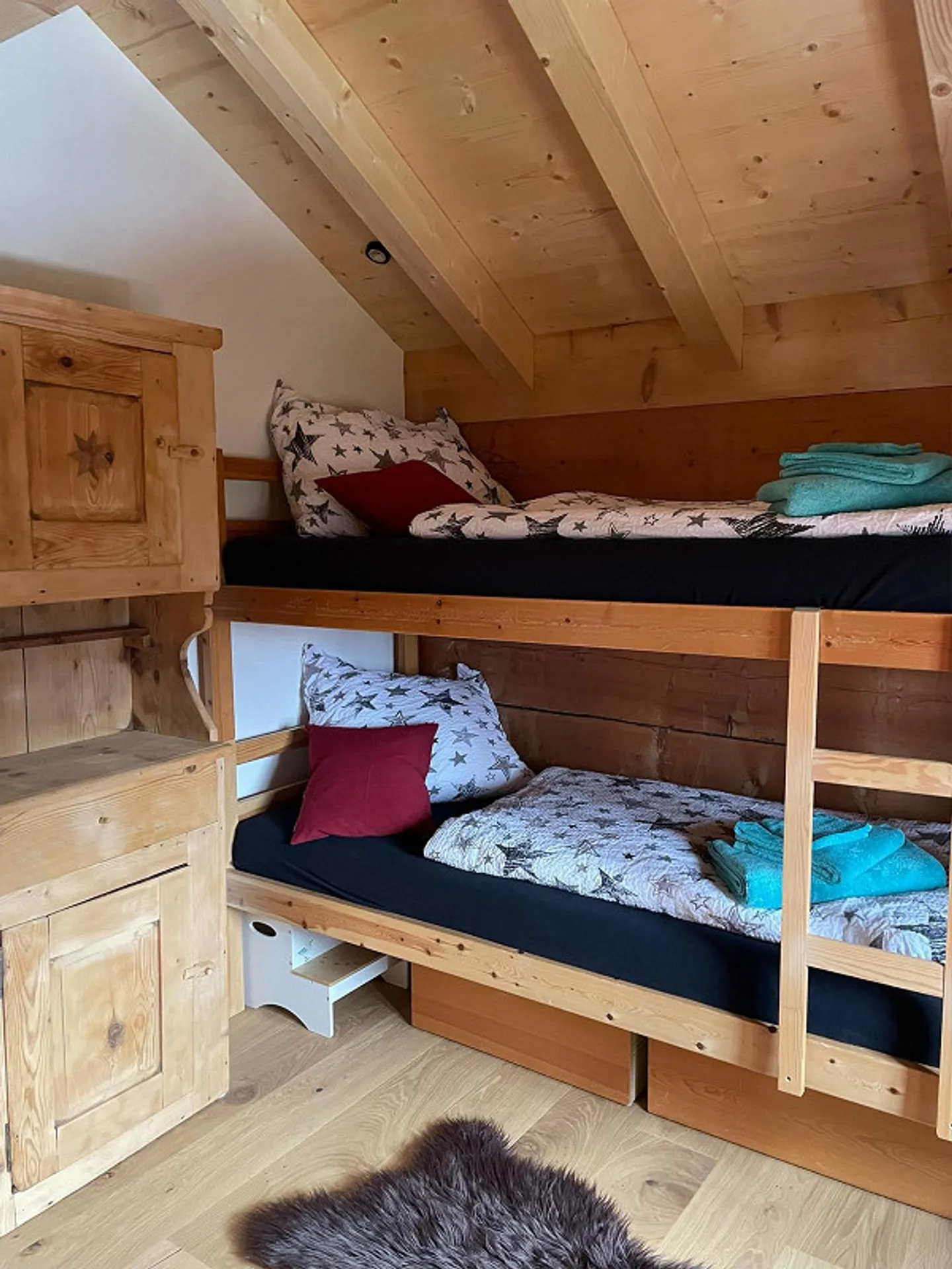 Charmante Maiensäss Hütte - Foto 13 von 21