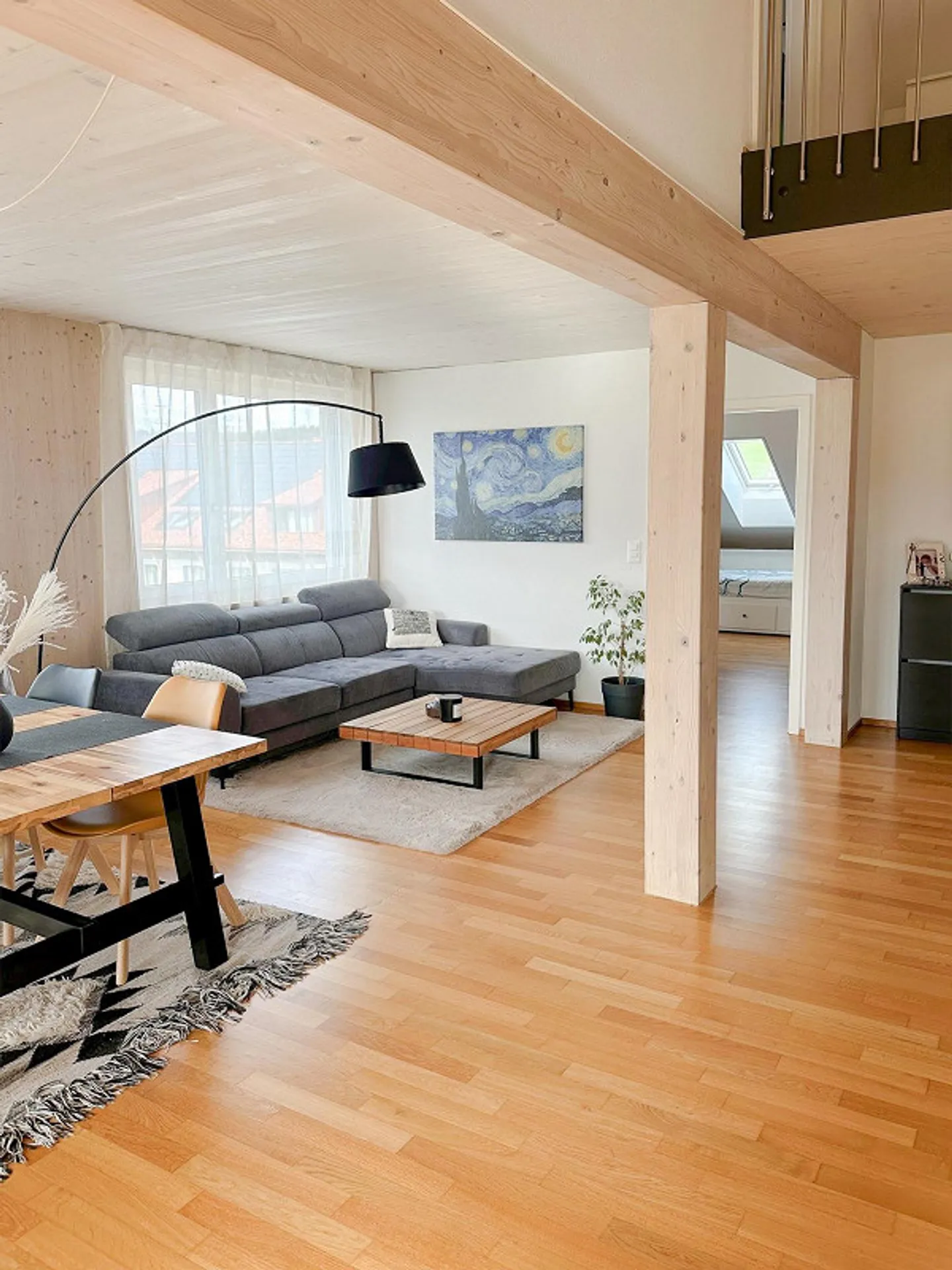 Appartamento Duplex Moderno in Posizione Centrale - Foto 2 di 11