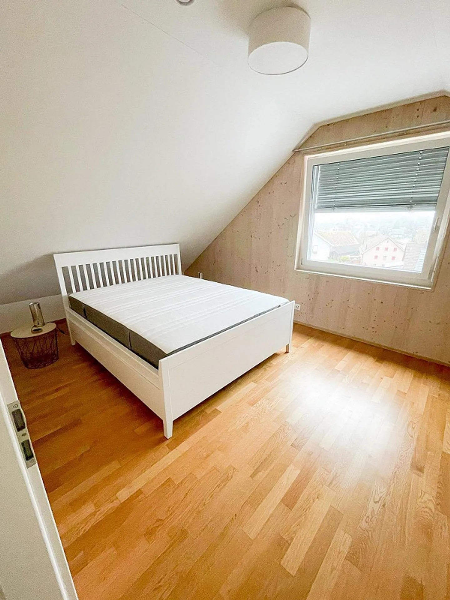 Appartamento Duplex Moderno in Posizione Centrale - Foto 5 di 11