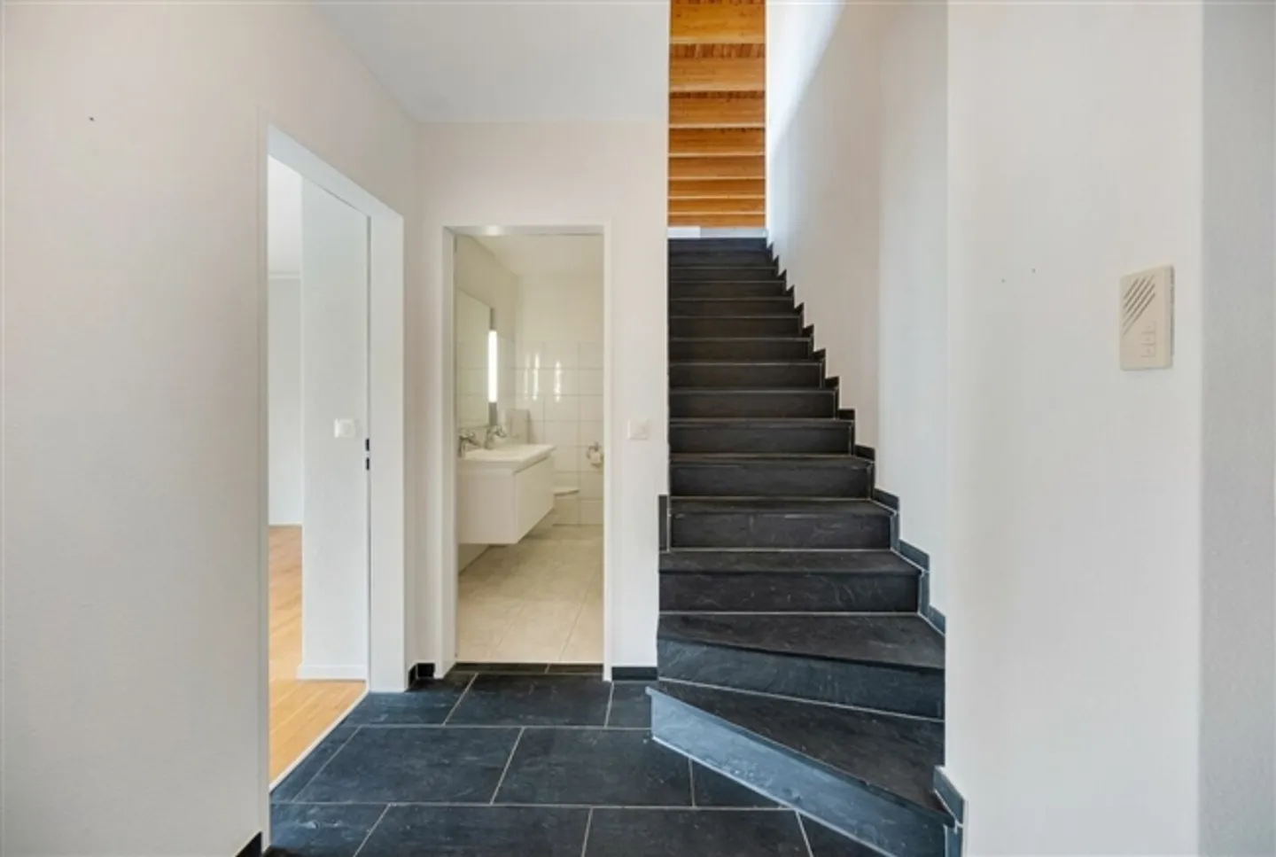 Vivre au-dessus des toits - Votre nouveau duplex penthouse ! - Photo 3 sur 13