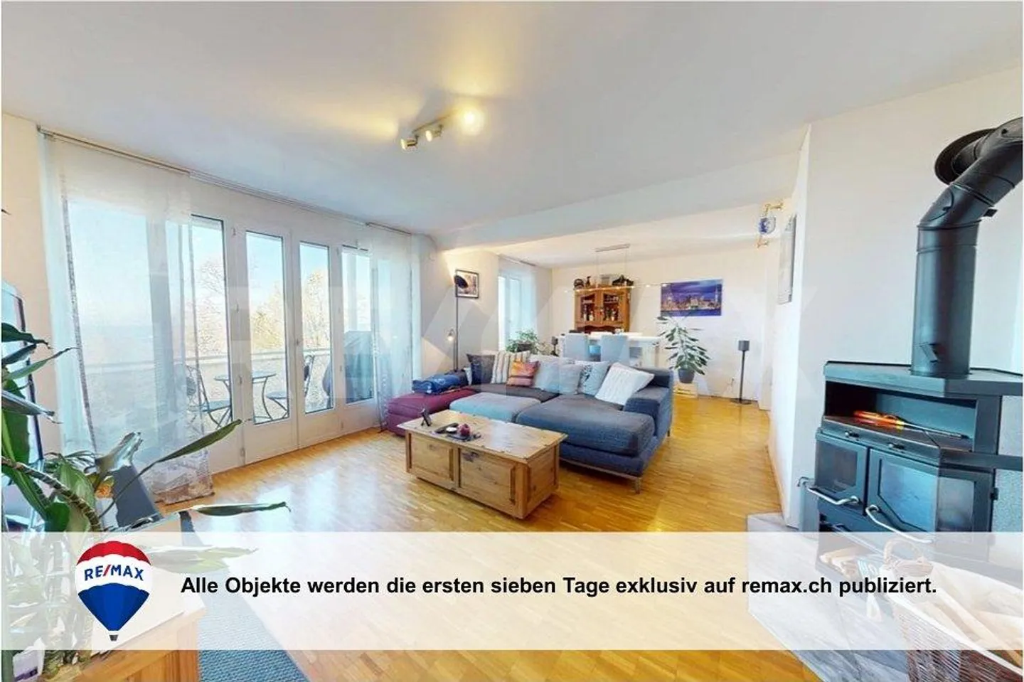 Une maison pour arriver : appartement de 3,5 pièces avec balcon et vue imprenable sur le lac à Rorschach - Photo 1 sur 13