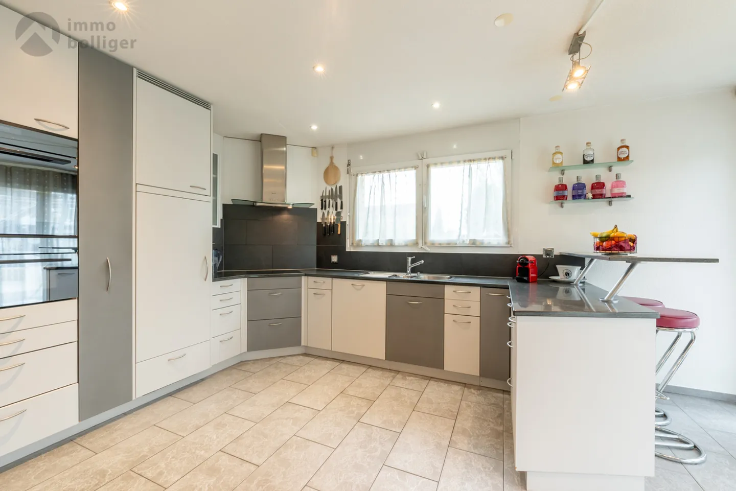 Single house for sale - Photo 4 of 14