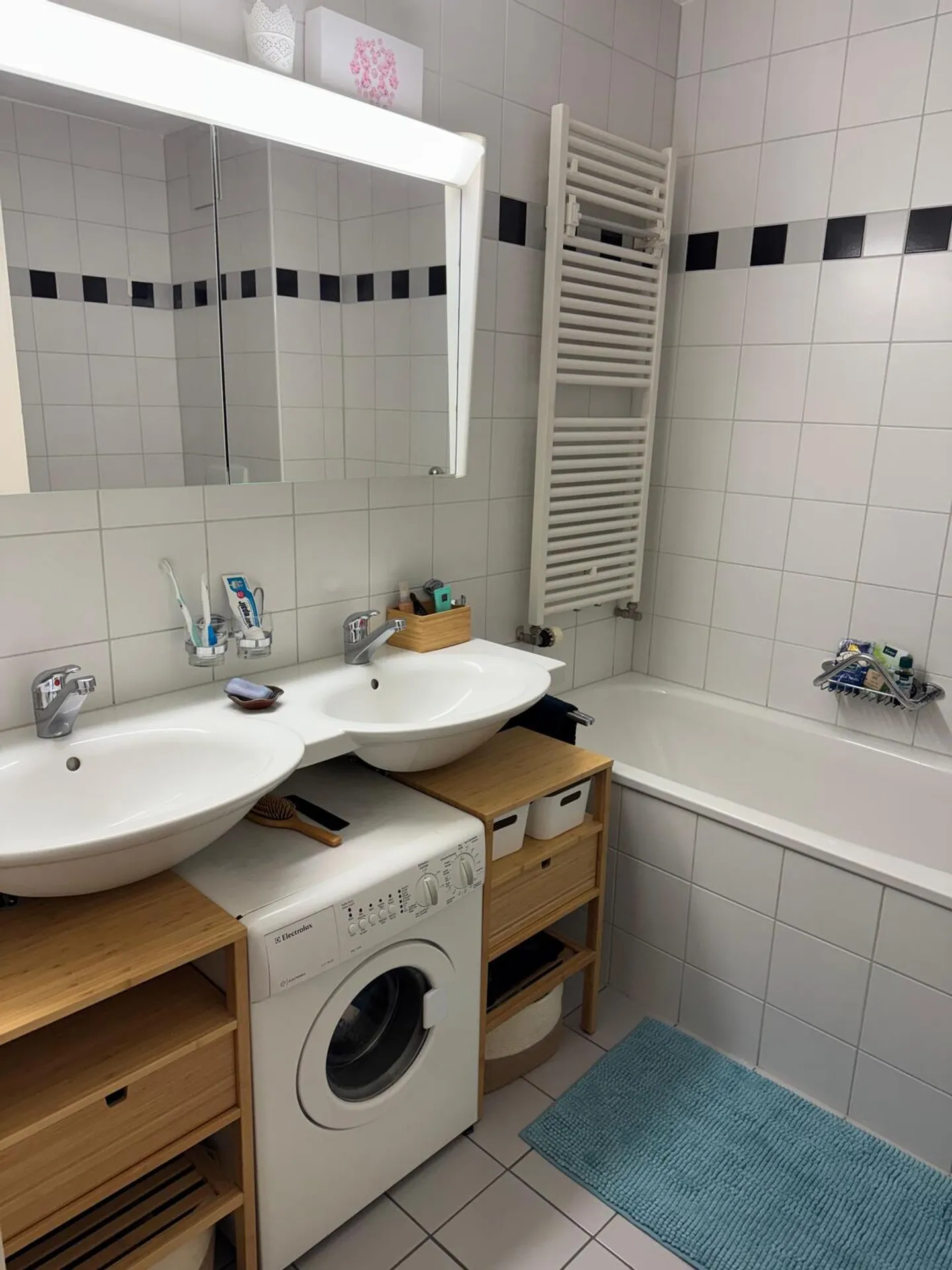 APPARTEMENT SOUS LES TOITS 3½ PIÈCES À LUCERNE, MEUBLÉ, TEMPORAIRE - Photo 8 sur 10