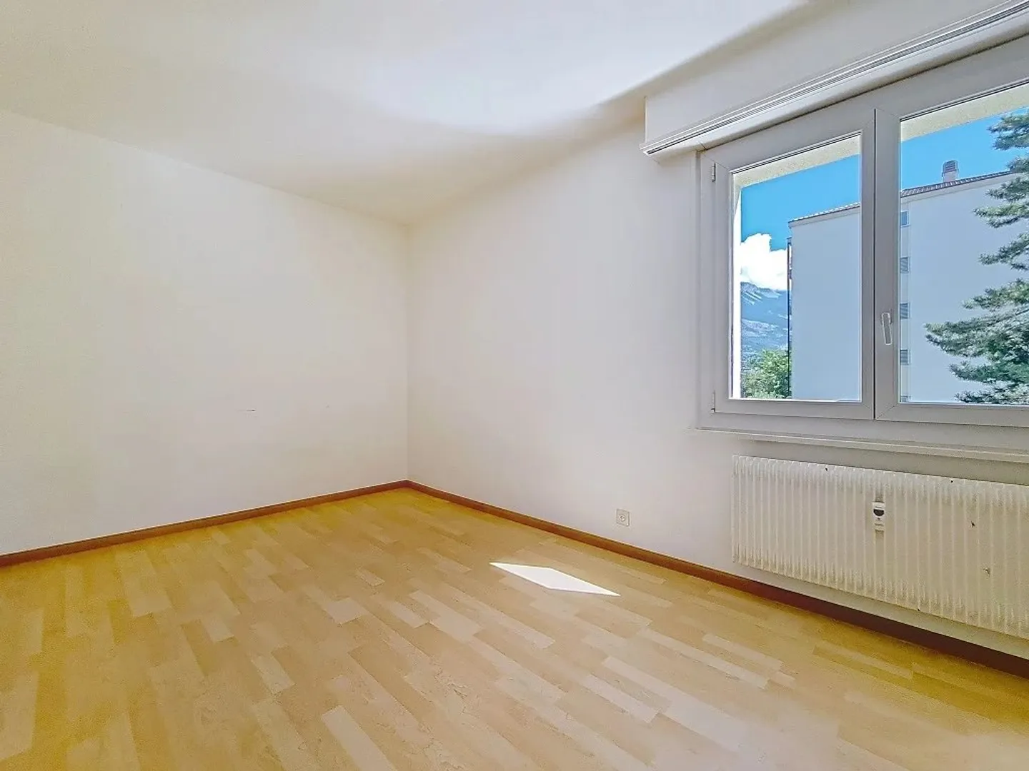 4-Zimmer-Wohnung in ruhiger Lage in Sierre - Foto 8 von 10
