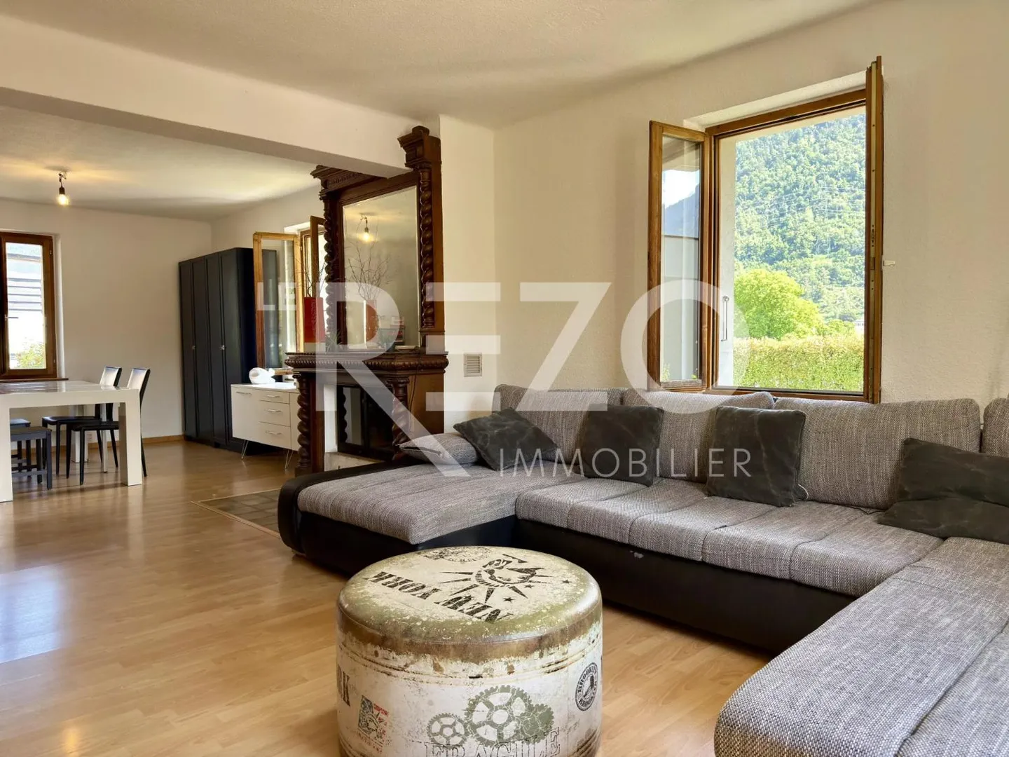 Geräumiges Einfamilienhaus - Foto 2 von 13