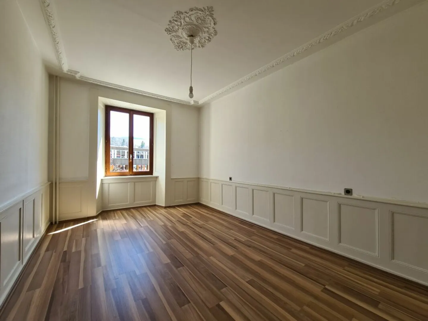 4 room apartment - Photo 5 of 9