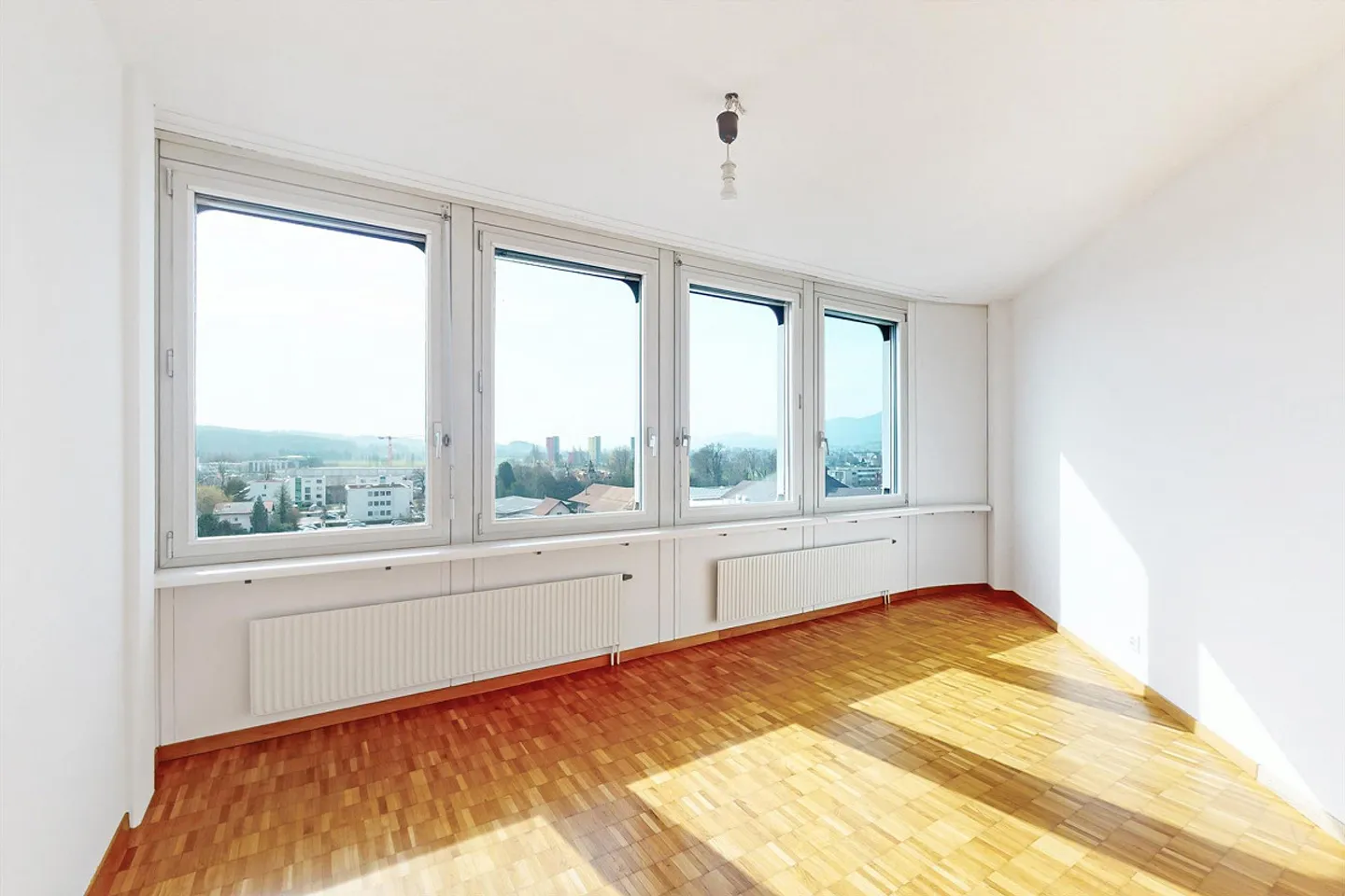 Über den Dächern von Solothurn - Galeriewohnung an zentraler Lage! - Photo 8 of 13