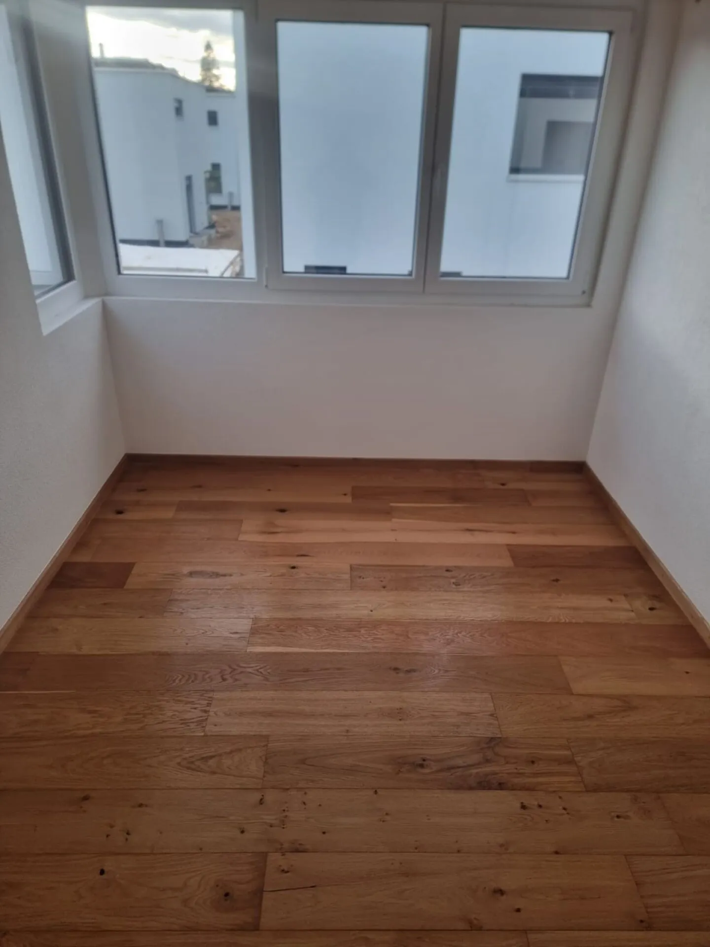 Case a schiera di 4,5 e 5,5 stanze in vendita nella migliore posizione - Foto 2 di 8