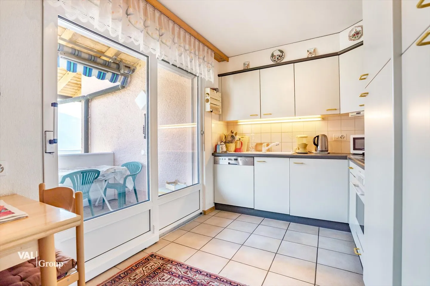 Appartamento in affitto - Foto 3 di 10