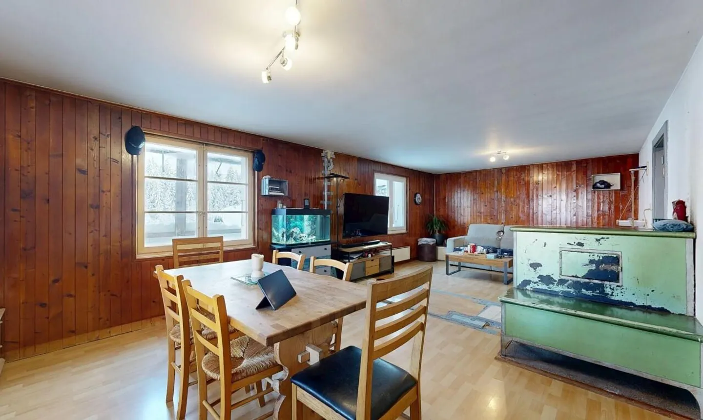 Maison charmante avec jardin à Jaun - Photo 4 sur 11