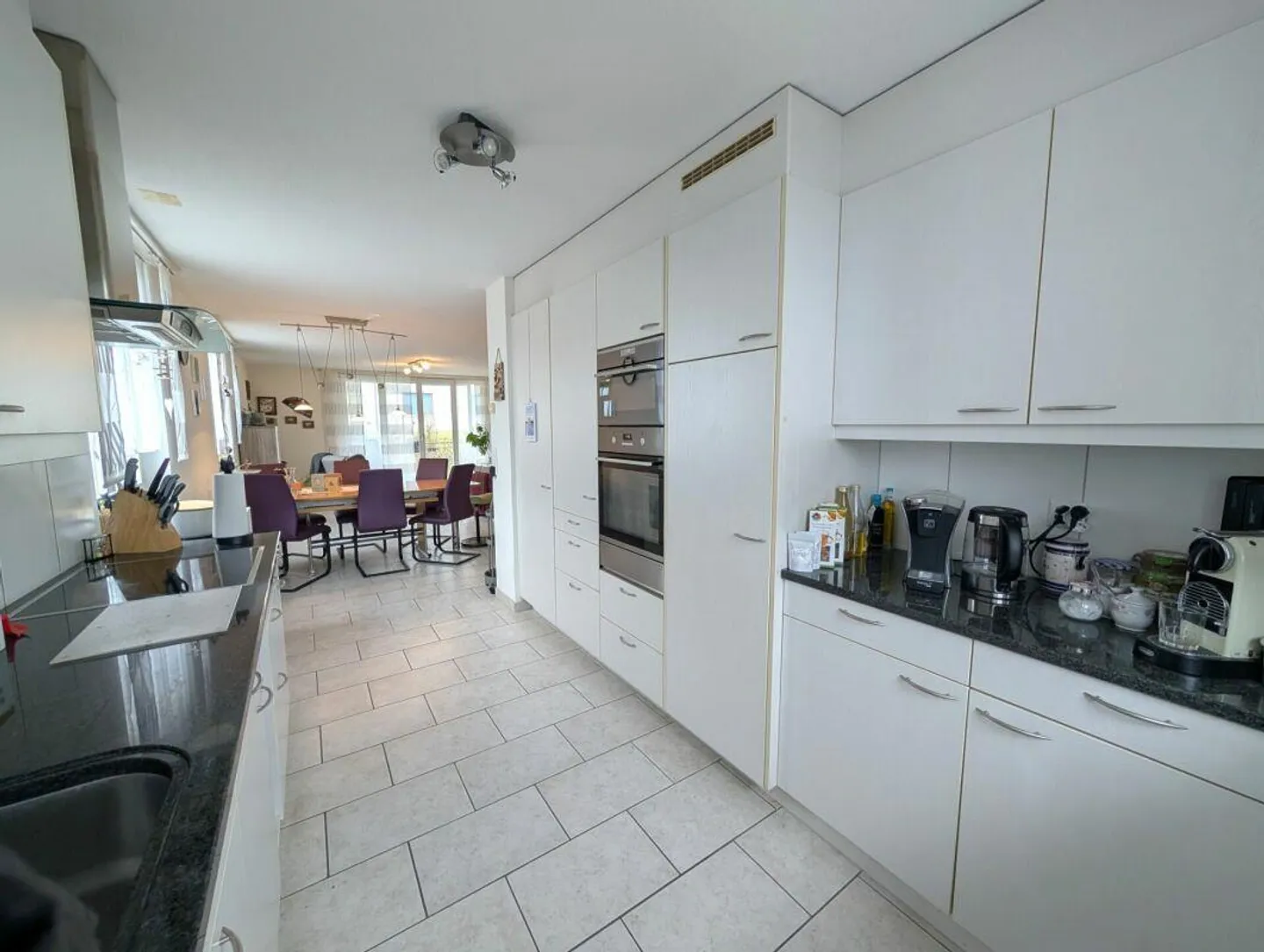 Appartamento per famiglie in una casa plurifamiliare ben tenuta - Foto 4 di 11