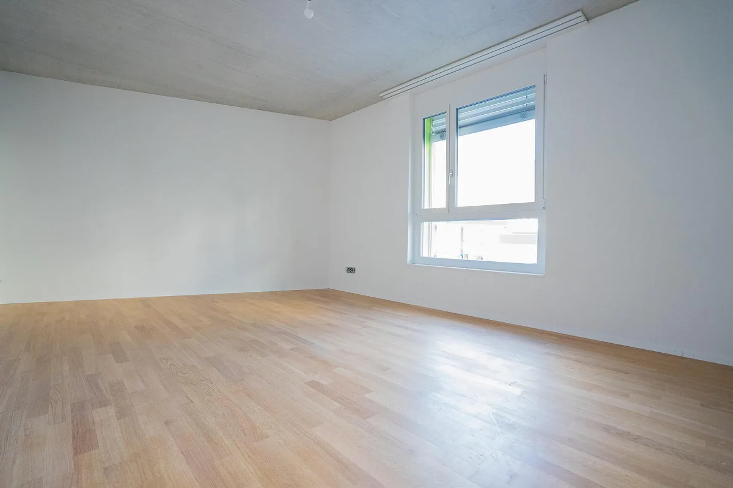 Möbliertes Zimmer mit eigenem Bad - Foto 3 von 7