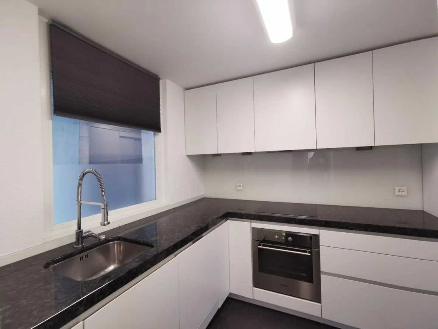 Modern 3.5 room apartment on the ground floor in Lindenpark - Photo 2 of 7