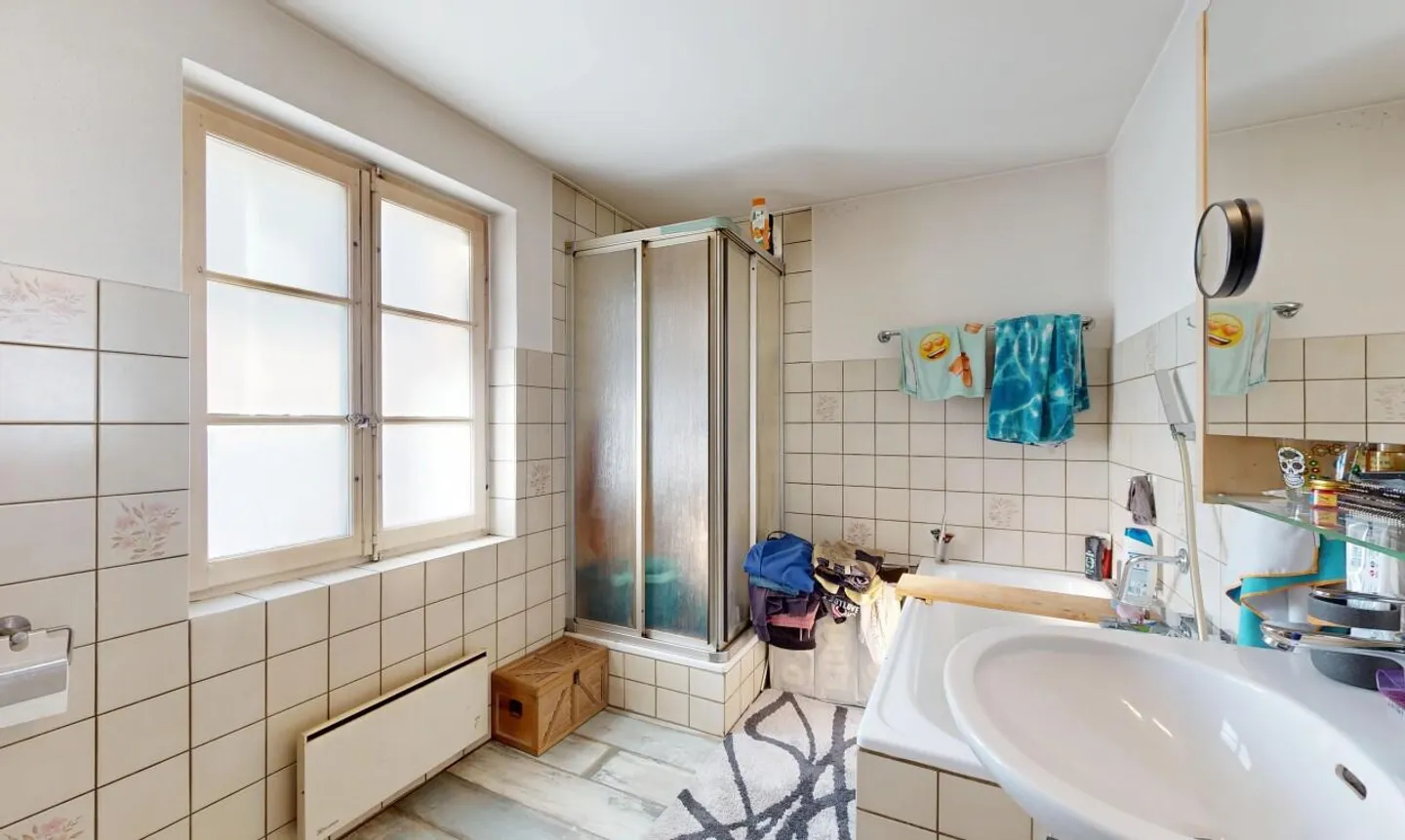 Maison charmante avec jardin à Jaun - Photo 10 sur 11